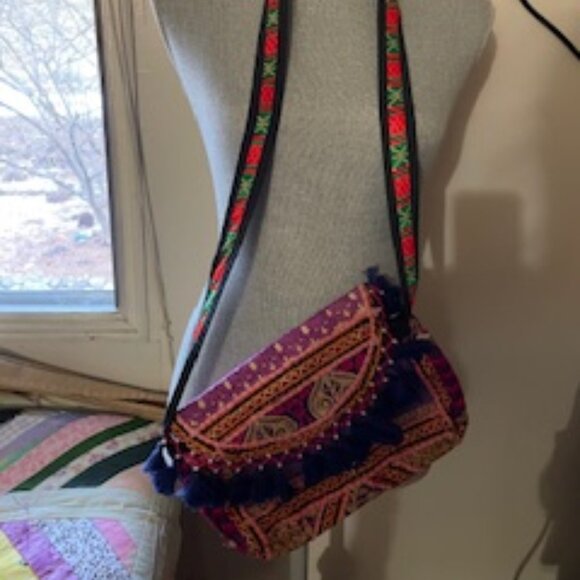 Ethnic Embroidered Boho Crossbody or Clutch Bag - Picture 3 of 5